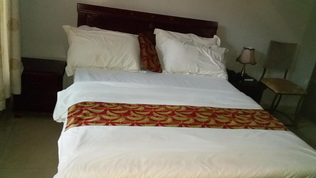 Random Park Hotel Kigali Luaran gambar